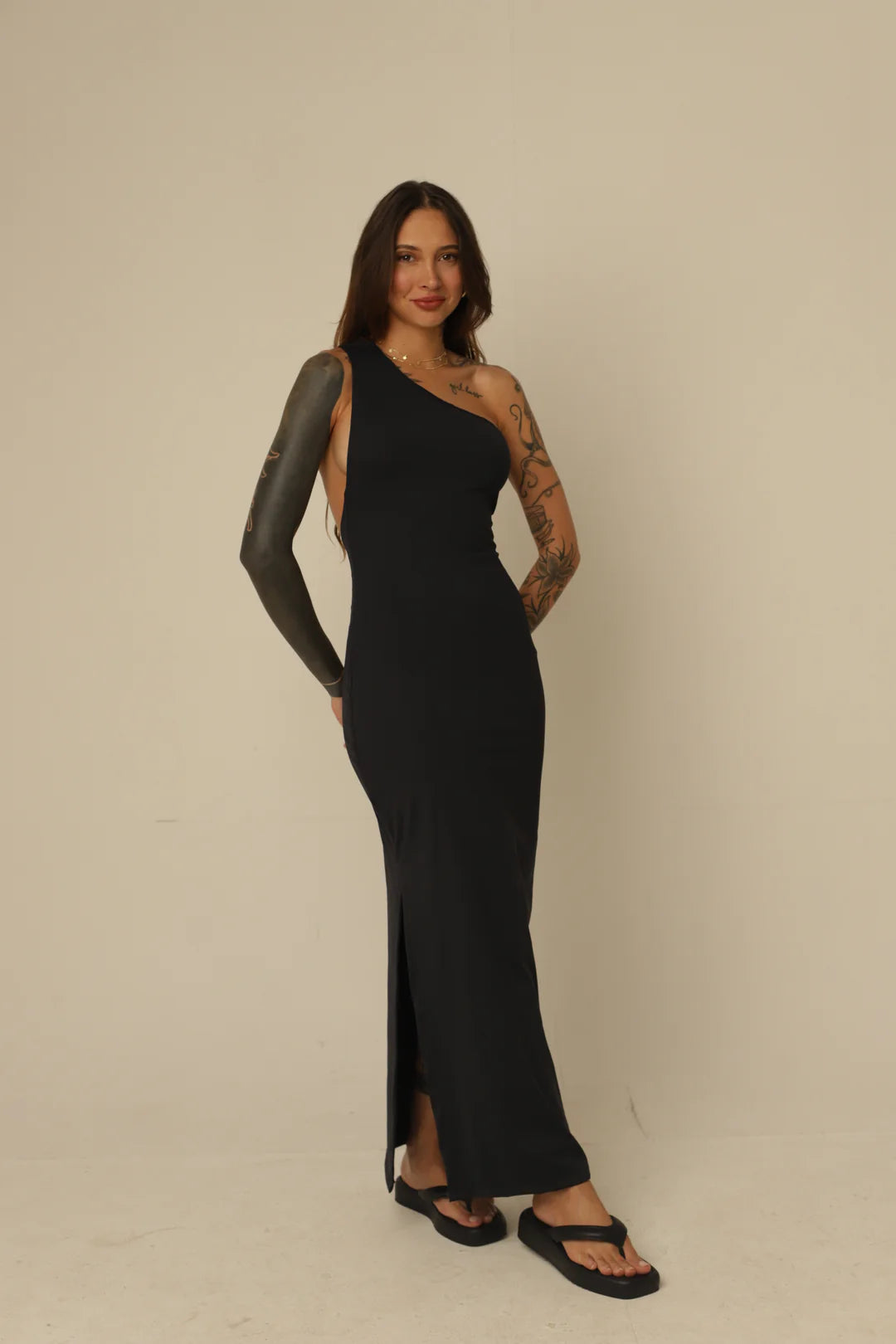 Vestido Poliamida Decote Assimétrico