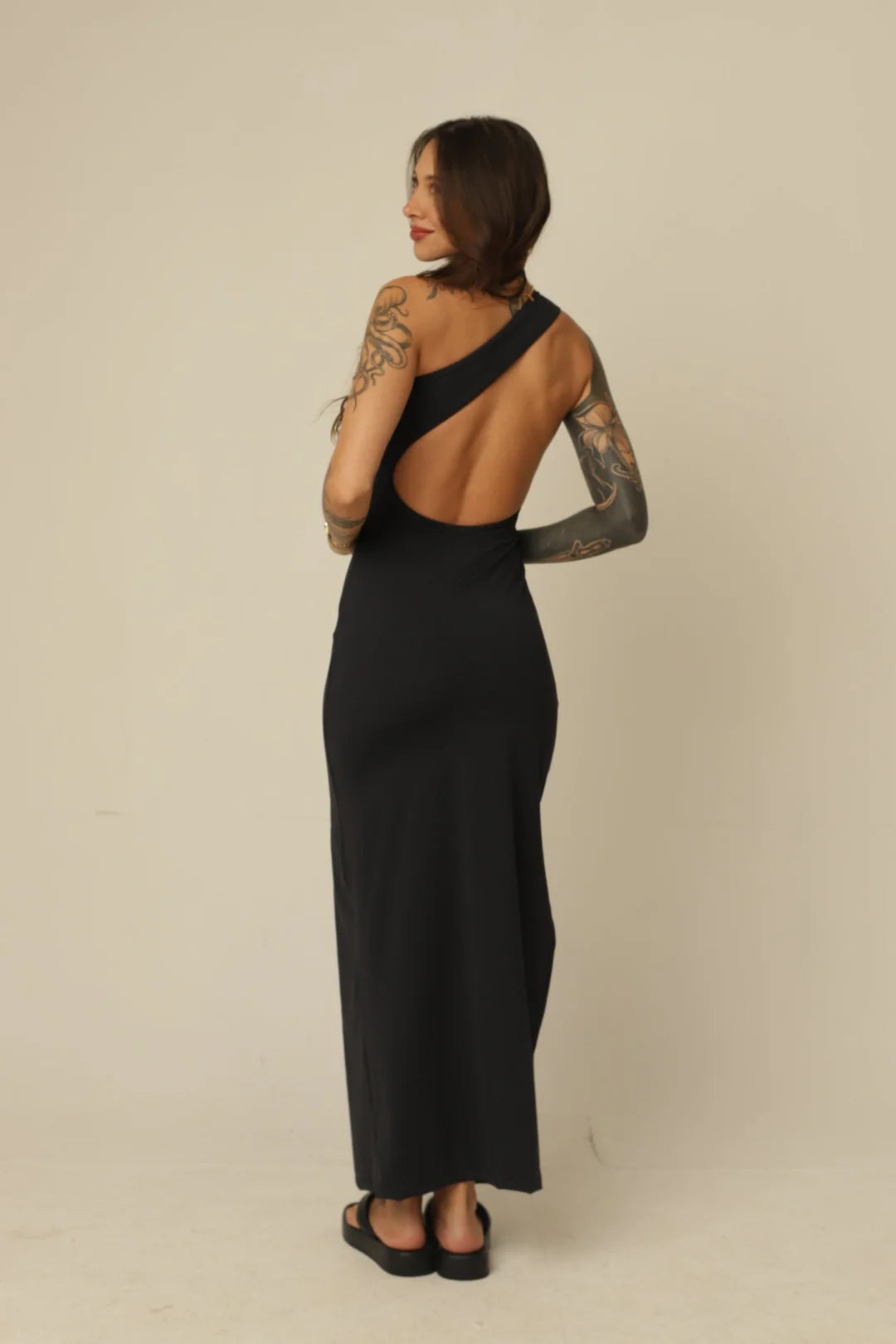 Vestido Poliamida Decote Assimétrico