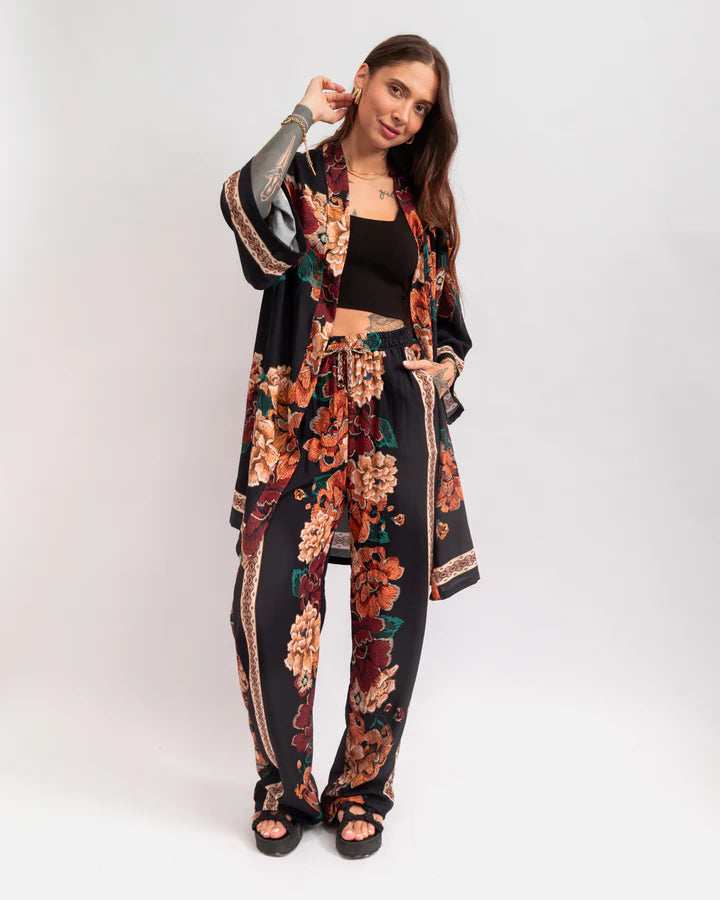 Kimono Estampa Floral Bordado